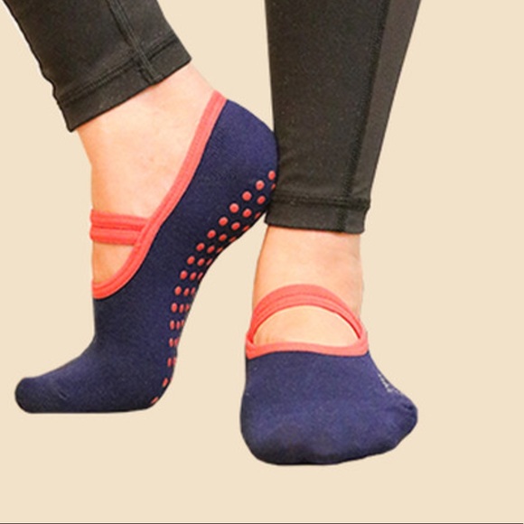 Two pairs Skinisox Active No show No slip Socks - Picture 4 of 6